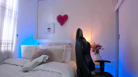 Snapshot of annadu011 chatting on 02.11.25 Annadu011 online show from 02.11.25