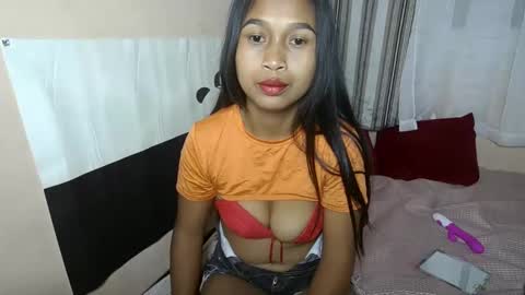 Snapshot of annah_maru chatting on 01.14.25 Annah maru online show from 01.14.25