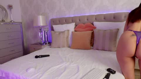 Snapshot of annakarinna chatting on 05.27.26 AnnaKarinaX online show from 05.27.26