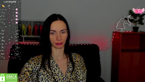 Snapshot of annakillian_kiss chatting on 02.04.25 Anna online show from 02.04.25