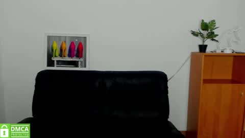 Snapshot of annakillian_kiss chatting on 09.18.25 Anna online show from 09.18.25