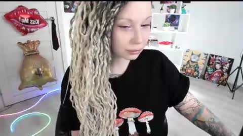 Anna online show from 06.18.26