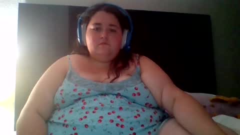 Snapshot of annaoftherealms chatting on 06.16.26 annaoftherealms online show from 06.16.26