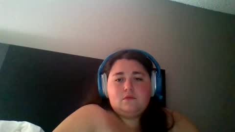 Snapshot of annaoftherealms chatting on 06.24.26 annaoftherealms online show from 06.24.26
