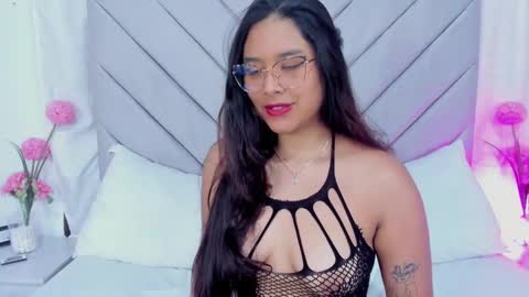 Anna online show from 01.20.25