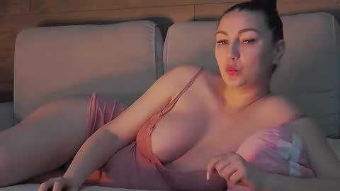 annasplash online show from 02.07.26