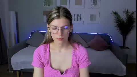 Im Anna online show from 05.19.26