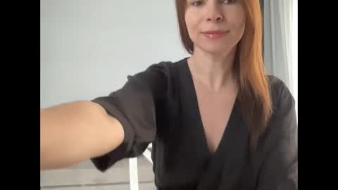 Snapshot of annaxblossom chatting on 10.22.25 AnnaxBlossom online show from 10.22.25