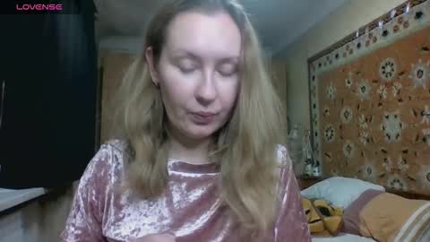 AnnaXLovers online show from 10.21.25