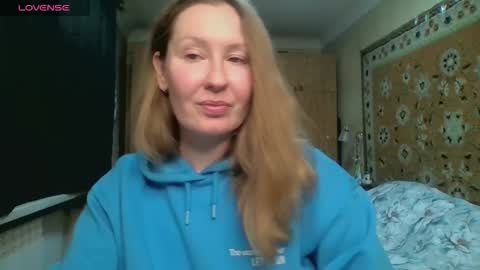 AnnaXLovers online show from 02.12.26