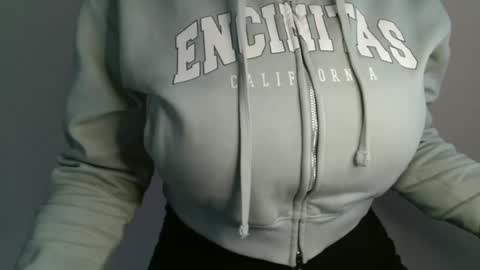 Bella online show from 03.10.26