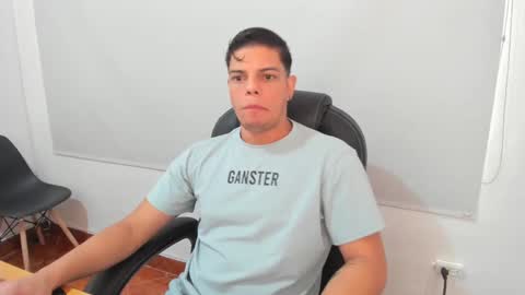 Anndy Hardy online show from 01.07.25