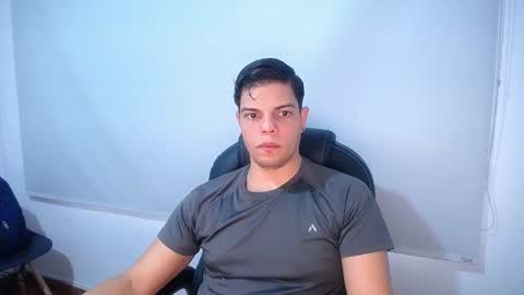 Anndy Hardy online show from 02.01.25