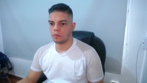 Anndy Hardy online show from 02.21.25