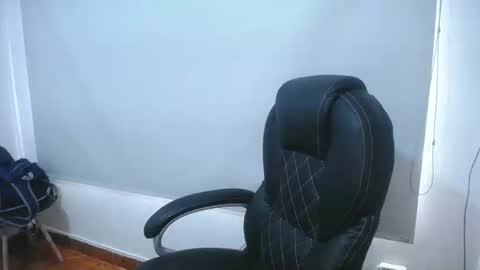 Anndy Hardy online show from 02.24.25