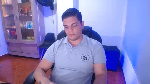 Anndy Hardy online show from 09.11.25