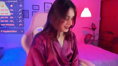 Snapshot of anne_bloom_ chatting on 12.12.24 Anne online show from 12.12.24