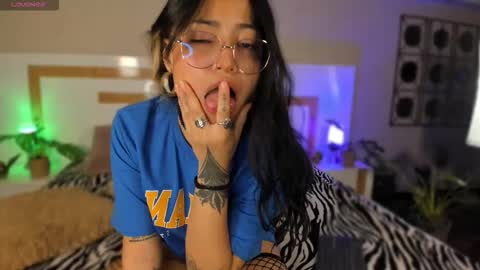 anne_cherrydh online show from 09.23.25