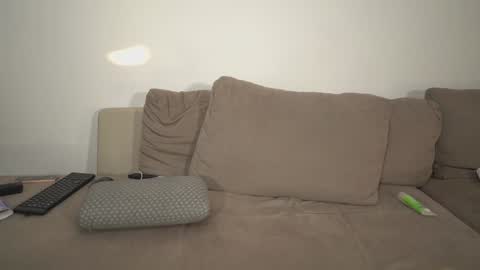 Annemanifique  Anne   Lara Kelly  online show from 01.20.25