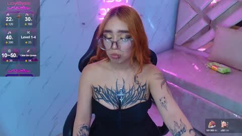 Snapshot of anni_acker_b chatting on 02.21.25 Anni acker b online show from 02.21.25