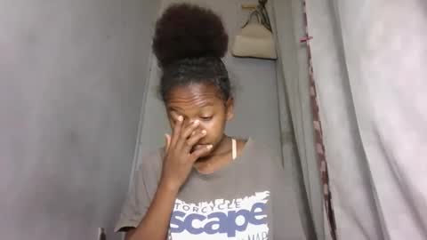 annick98 online show from 02.22.26