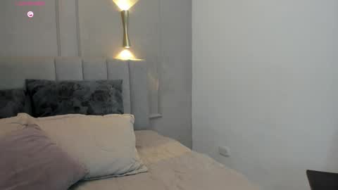 Snapshot of annie_20_ chatting on 01.07.26 annie_20_ online show from 01.07.26