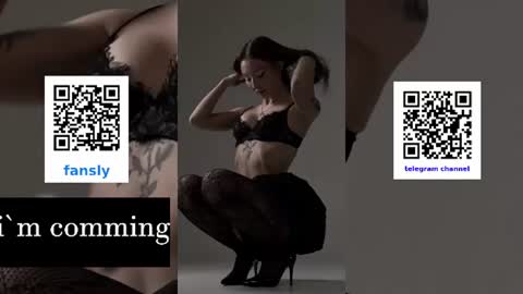 Snapshot of annie_f0x chatting on 07.25.26 Annie Hey sweeties I will be online 2 December in 230 am GMT time online show from 07.25.26