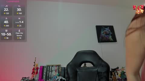 Snapshot of annie_loff chatting on 12.16.24 annie_loff online show from 12.16.24