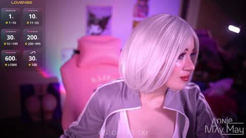 Annie May   online show from 01.06.25