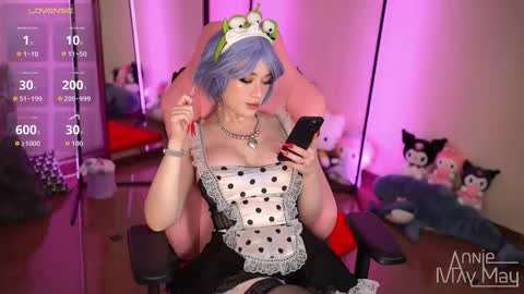 Annie May   online show from 09.26.25