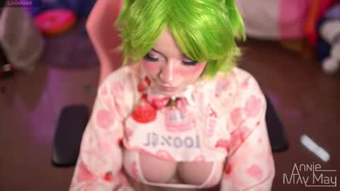 Annie May   online show from 03.29.26