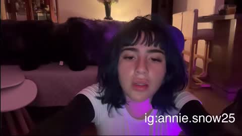 JEANNE no olvides seguirme dont forget follow me  uu online show from 02.27.25