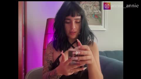 JEANNE no olvides seguirme dont forget follow me  uu online show from 09.24.25