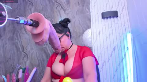 annie_wigg_ online show from 11.24.25