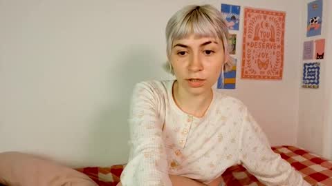 annietinky online show from 11.09.25