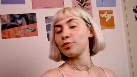 annietinky online show from 12.03.25