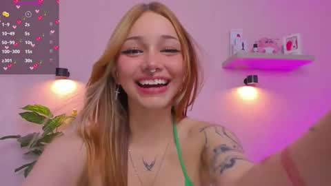 Snapshot of anniita_ chatting on 03.03.26 VIVIANNA online show from 03.03.26