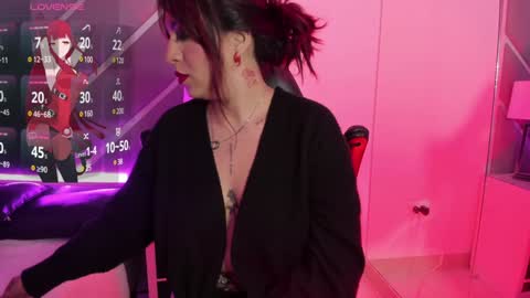 Snapshot of annikamerliahh_ chatting on 01.08.25 Annika online show from 01.08.25