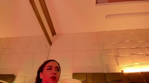 Snapshot of annikamerliahh_ chatting on 03.04.25 Annika online show from 03.04.25