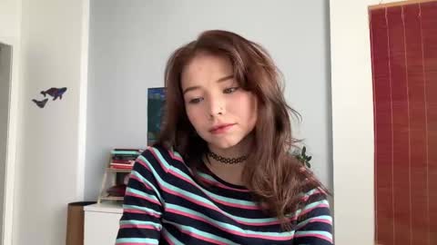 Snapshot of anntics_ chatting on 10.05.25 N antics online show from 10.05.25