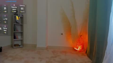 Snapshot of anntoniawood chatting on 03.11.25 Anntonia Woods online show from 03.11.25