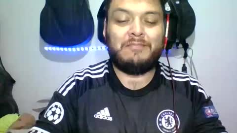 lion kennedy independent model moderator online show from 11.14.25