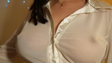 Anny online show from 12.20.25