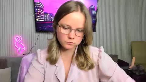 Snapshot of anny_love_you chatting on 10.30.25 anny_love_you online show from 10.30.25