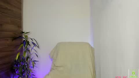 Issabela online show from 08.08.26