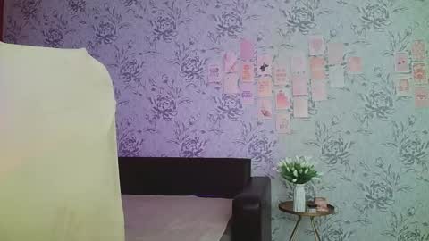 Annie online show from 02.15.25