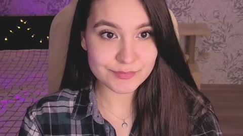 Annie online show from 04.10.26