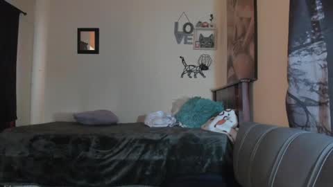 Snapshot of annyluna1 chatting on 04.08.26 Annyluna online show from 04.08.26