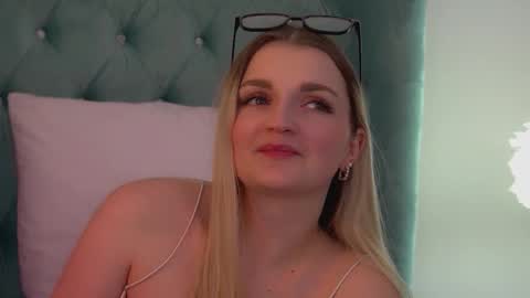 annyraii online show from 02.03.26