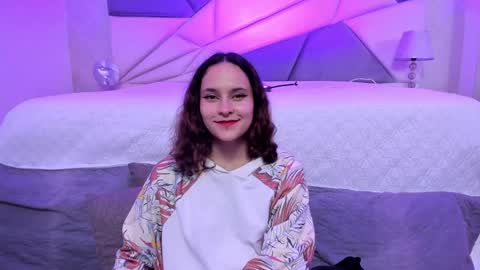 AnnyT online show from 12.20.24